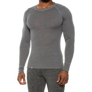 Ibex  Merino Wool long sleeve Top Baselayer 382J